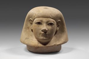 Des substances organiques pour la momification en Égypte antique